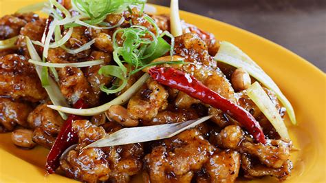 Kopi Chan Asian Eatery Is Open 24 Hours .
